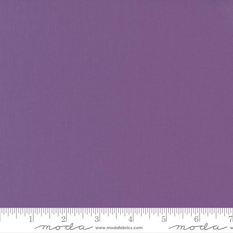 Bella Solids Aubergine 9900 139 Moda #1
